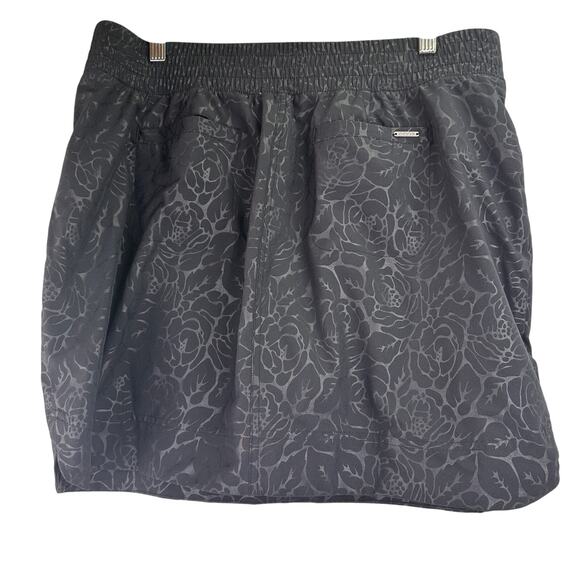 Orvis Black Rose Embossed Golf Tennis Pull On Skort Skirt Size Large - Picture 6 of 7